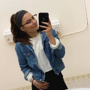 Meet your Posher, Hannah